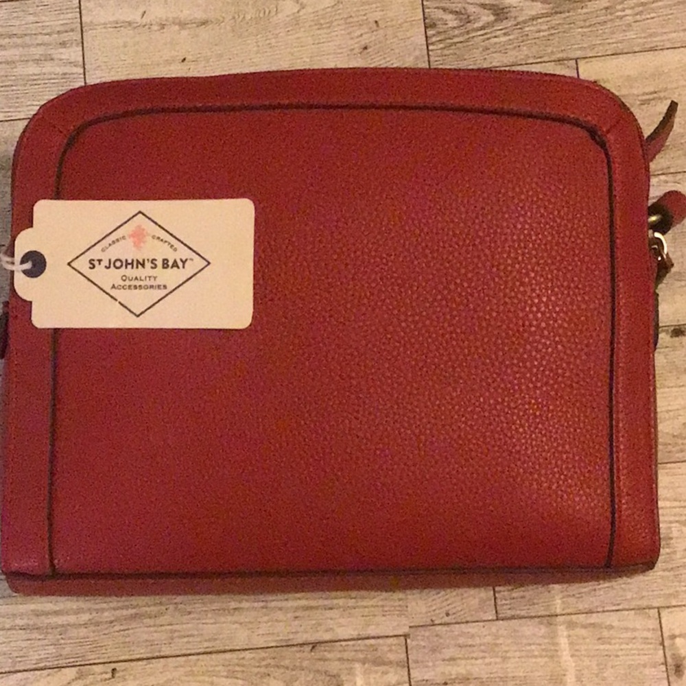 NWT St.John Bay Ruby Red SJB Norwich Crossbody Shoulder Bag - Picture 2 of 5